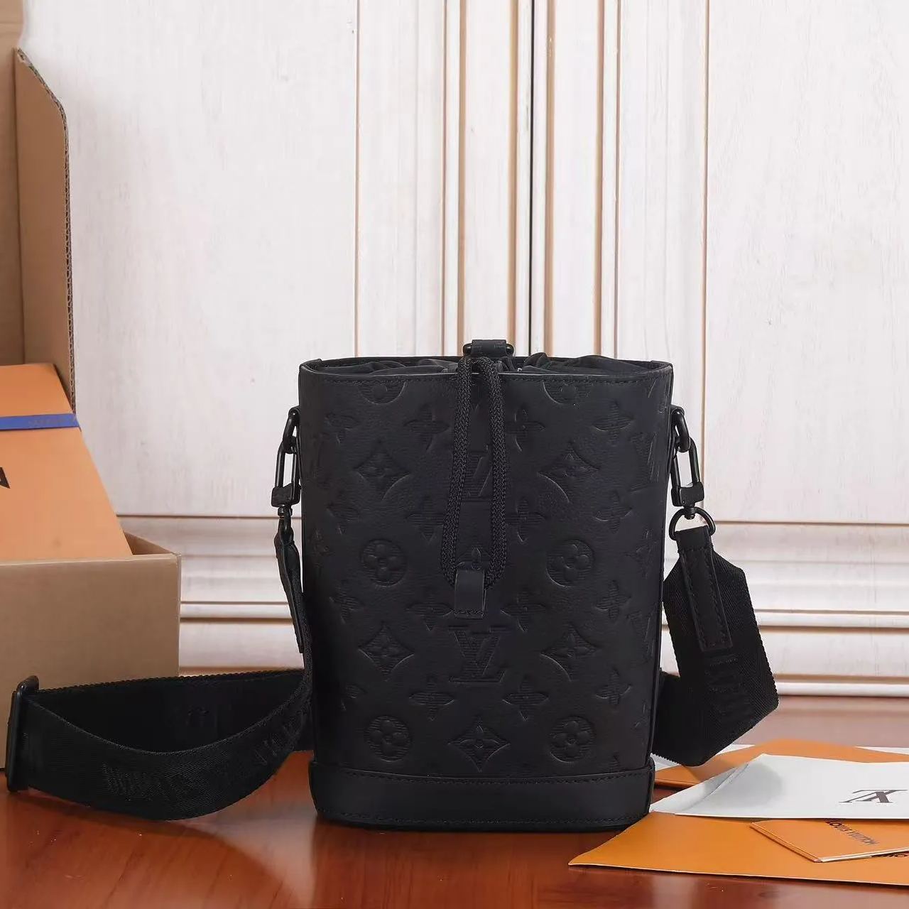 LOUIS VUITTON（ルイヴィトン）ノエスリング