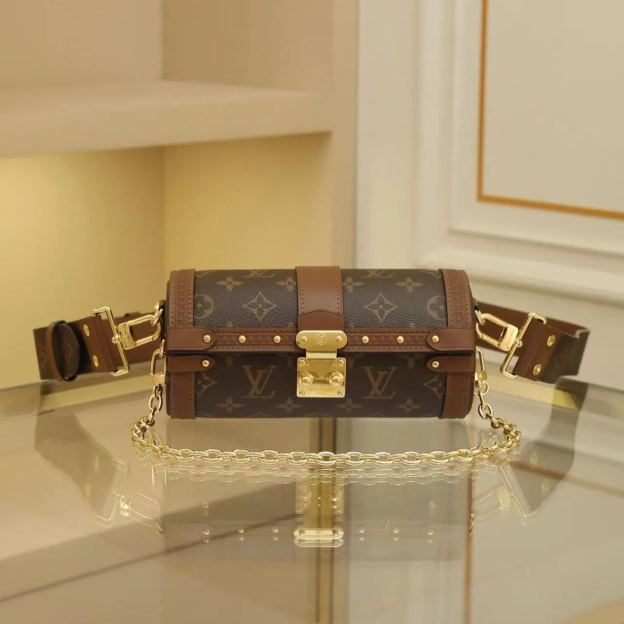 LOUIS VUITTON（ルイヴィトン）パピヨントランク