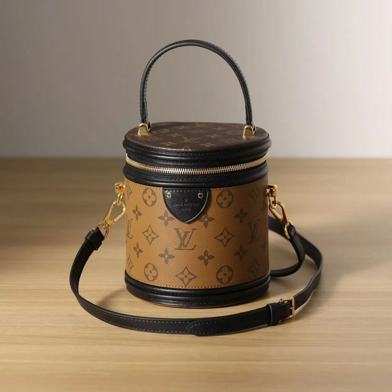 LOUIS VUITTON（ルイヴィトン）カンヌ