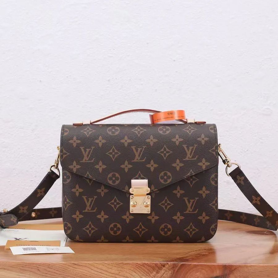 Louis Vuitton（ルイヴィトン）ポシェットメティス MM