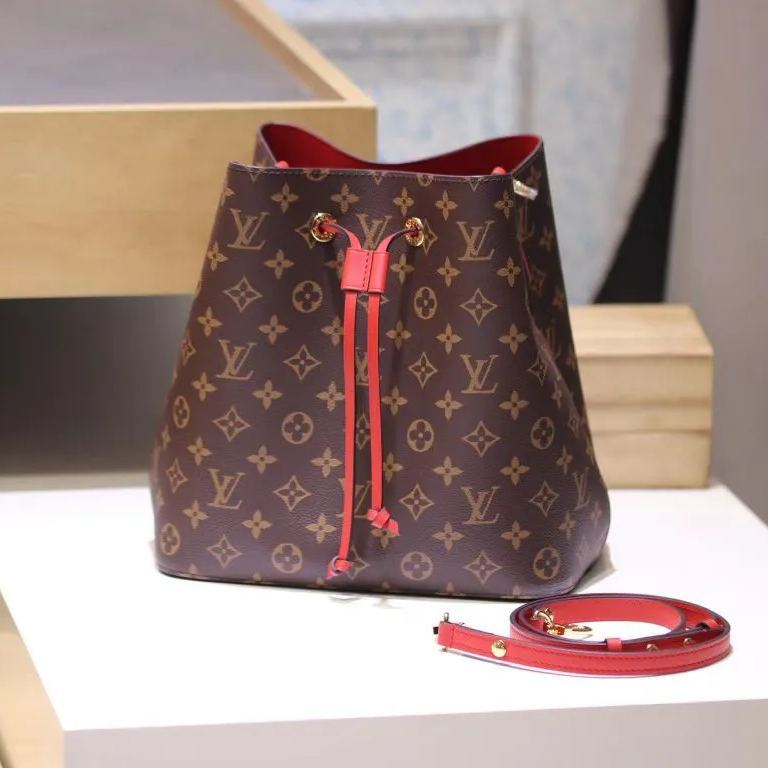 LOUIS VUITTON（ルイヴィトン） ネオノエ コクリコ
