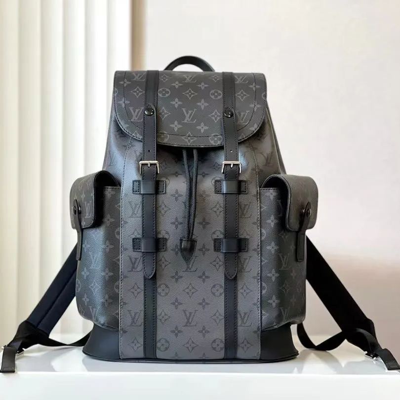 LOUIS VUITTON（ルイヴィトン）クリストファー MM