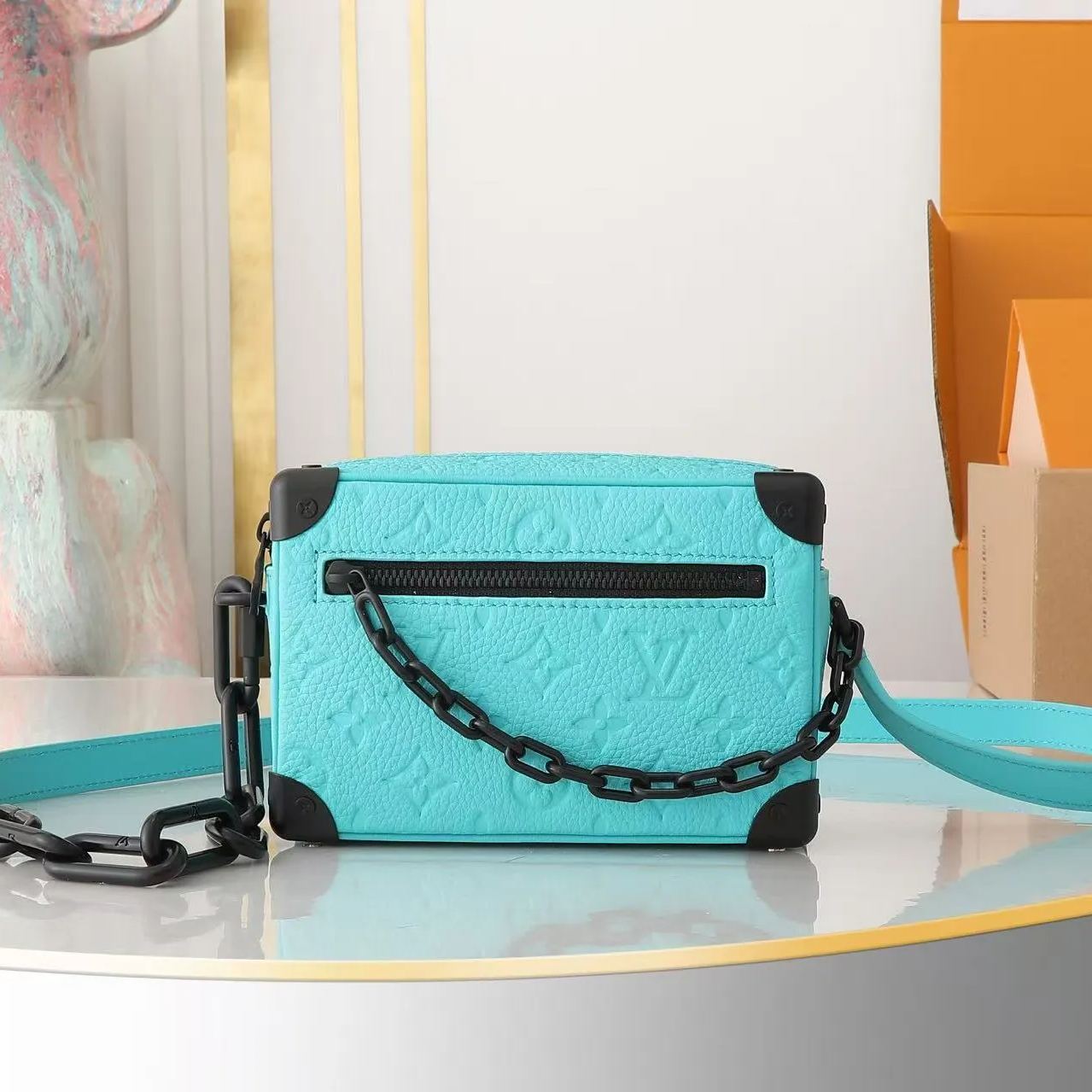 LOUIS VUITTON（ルイヴィトン）ミニソフトトランク