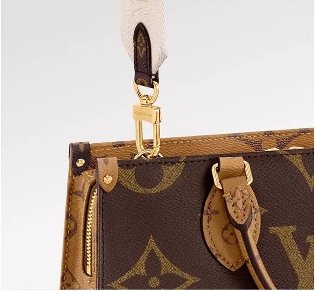 LOUIS VUITTON（ルイヴィトン）オンザゴー EW