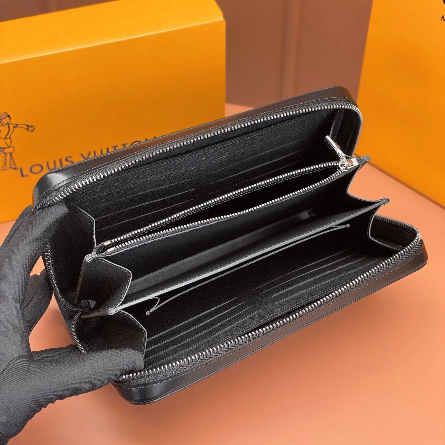 Louis Vuitton（ルイヴィトン）ジッピー XL