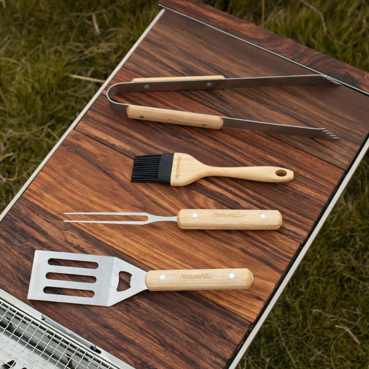 Outdoor Fork Charcoal Clip BBQ Grilling TooL