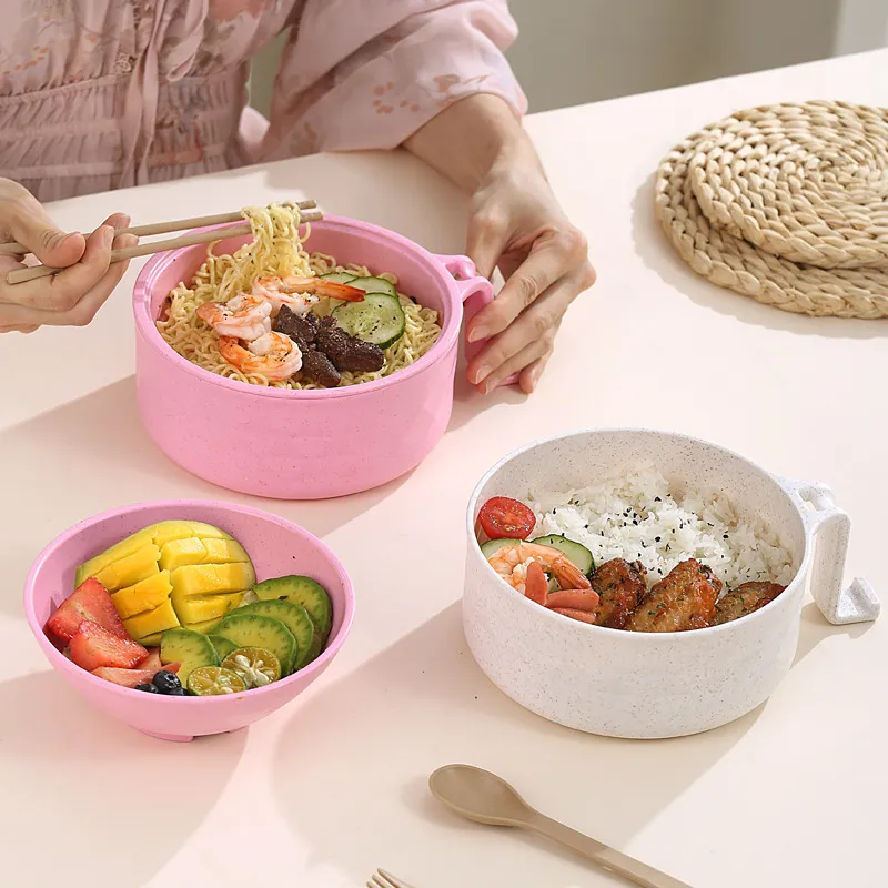Ergonomic handle and bowl hold