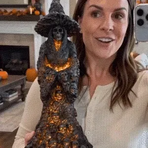 Midnight Black Skull Witch Lantern Statue animation
