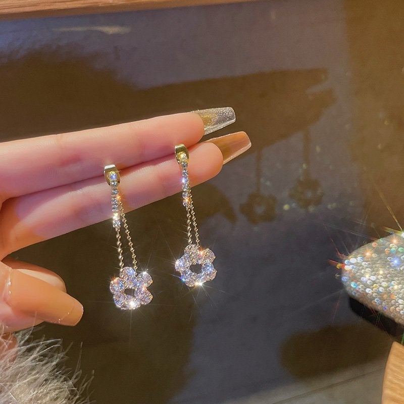  Flowers Dangle Earrings