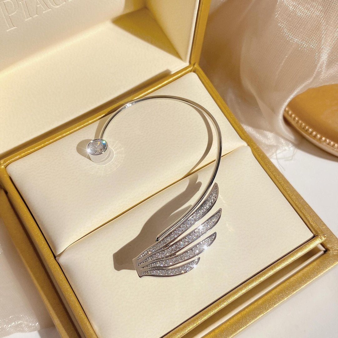 Angel Wing Clips-on Earrings