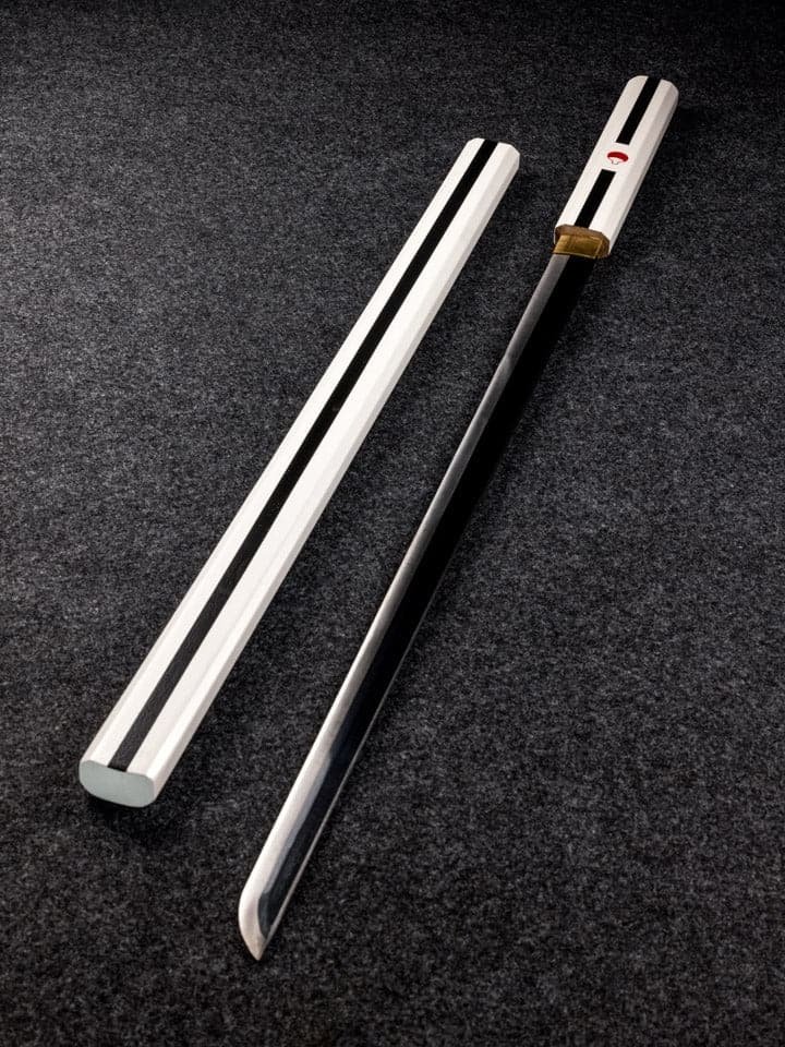 Battle-Ready Sasuke's White Grass Cutter Sword (SHARP)