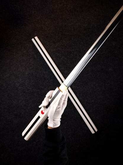 Battle-Ready Sasuke's White Grass Cutter Sword (SHARP)