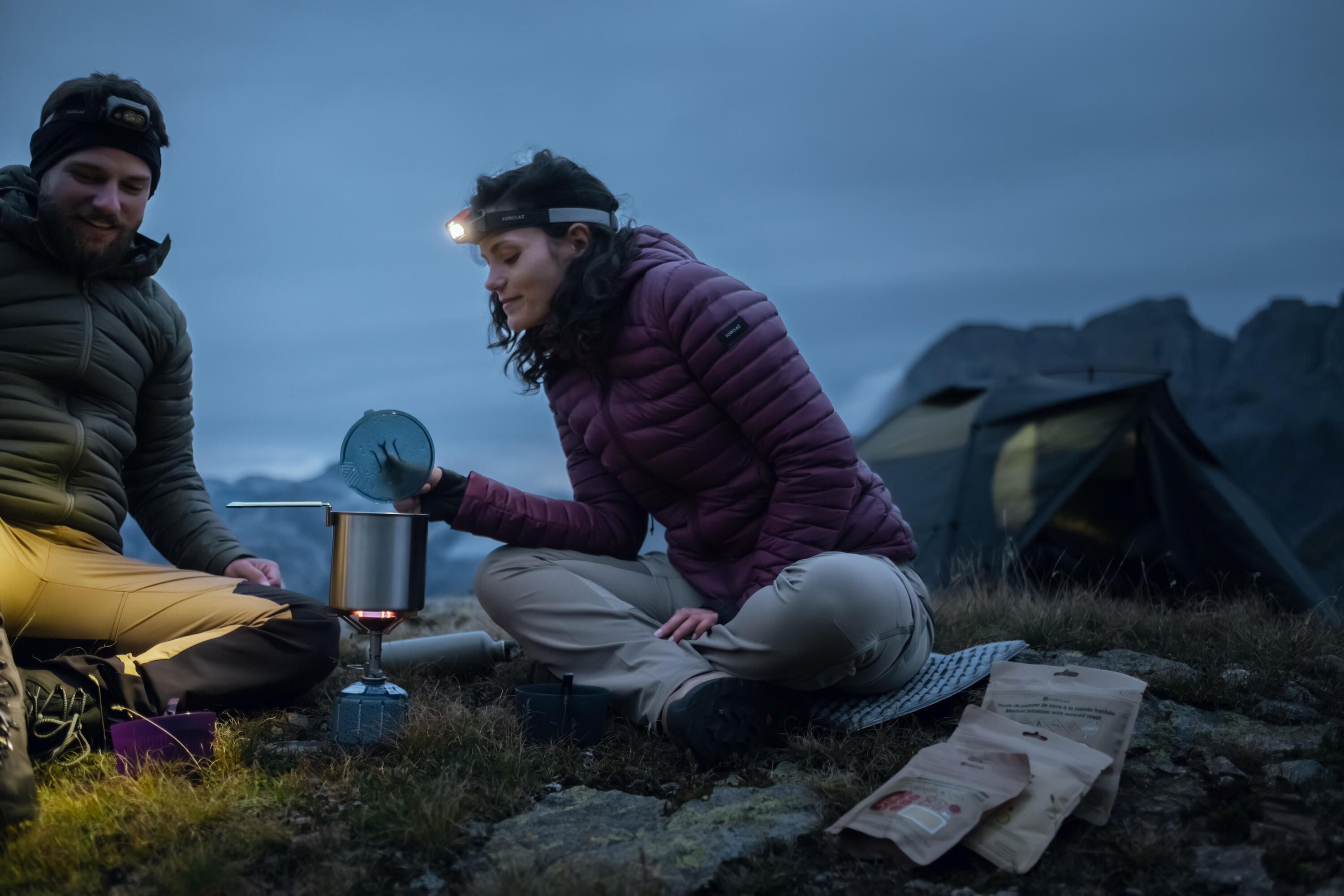 Forclaz HL900 USB V3 600 Lumen Rechargeable Head Torch