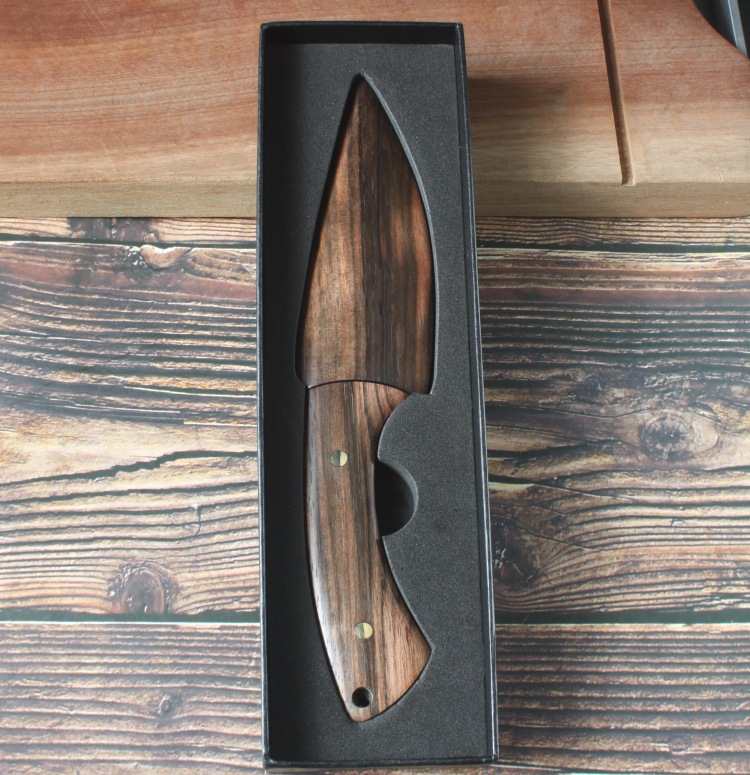 Colter Skinner Damascus Steel Knife