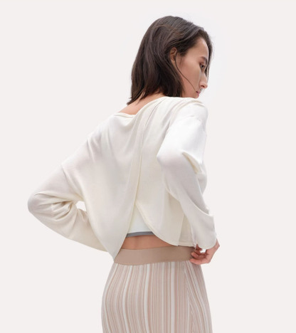 Silkblend Relaxed Fit Backless Long Sleeve Top