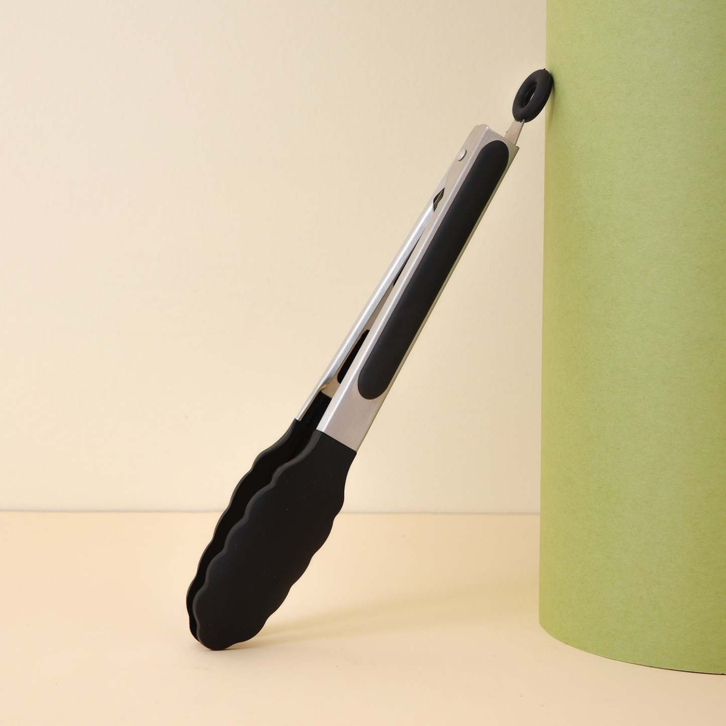 Food Tongs 9" | Scalloped Silicone Tips | Dalstrong ©