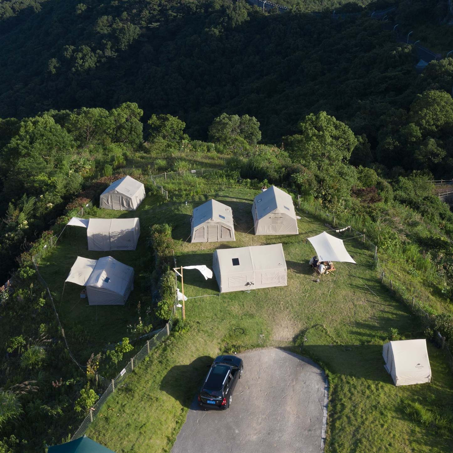 GEN 17.2  Glamping Inflatable Tent