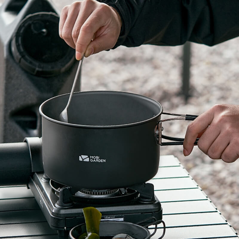 Banquet Camping Pot 2.2L