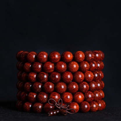 Tibetan Small Leaf Red Sandalwood Balance Bracelet 