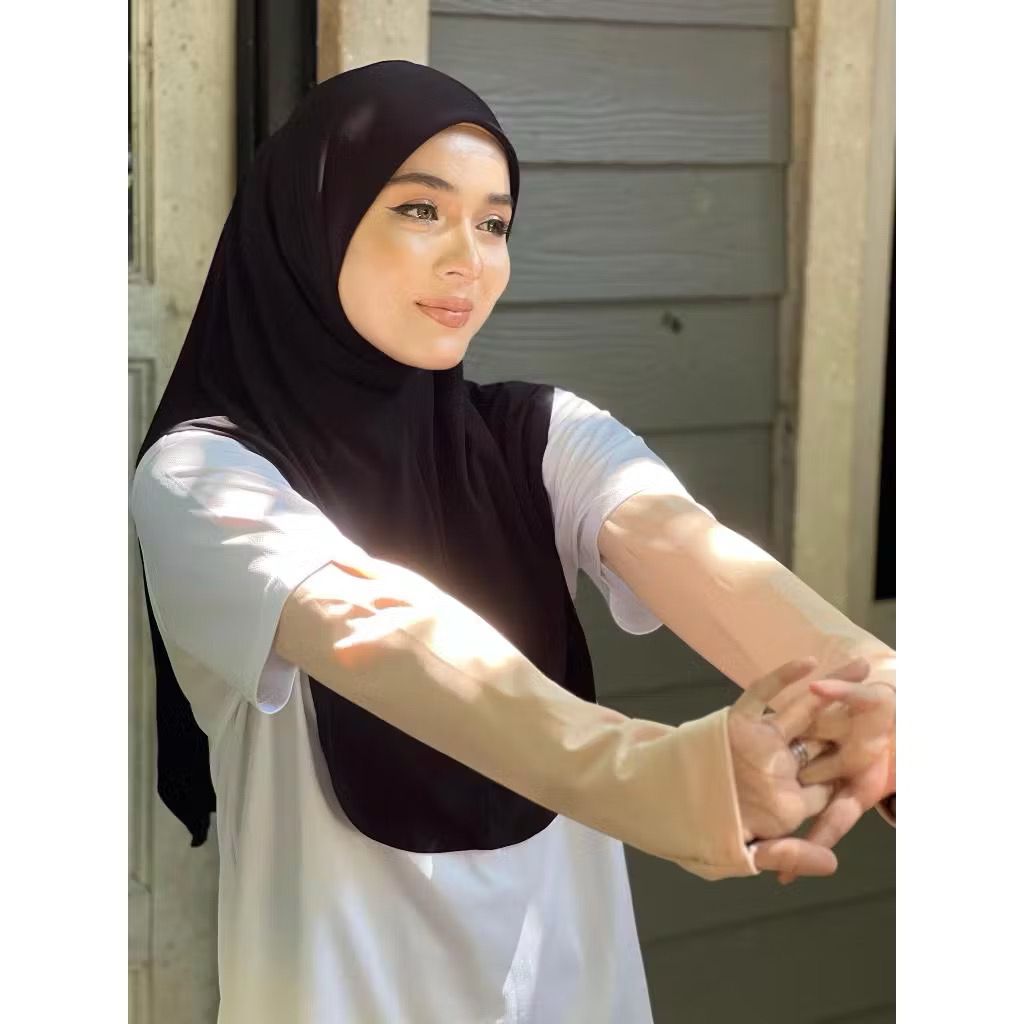 Mini Sport Hijab Muslim Black Sukan Ringan Sejuk Sarung Renang Jogging Instant Serap Peluh Nurbella