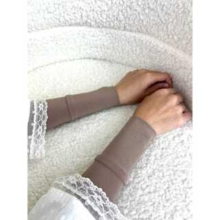 Handsock Wawa Favourite Neelofa