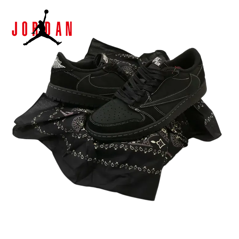 トラヴィス・スコット × ナイキ エアジョーダン1 ロー OG "ブラック ファントム"