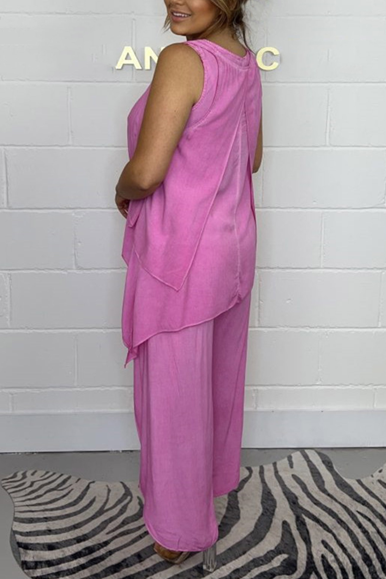 Solid Color Irregular Three-piece Outfit