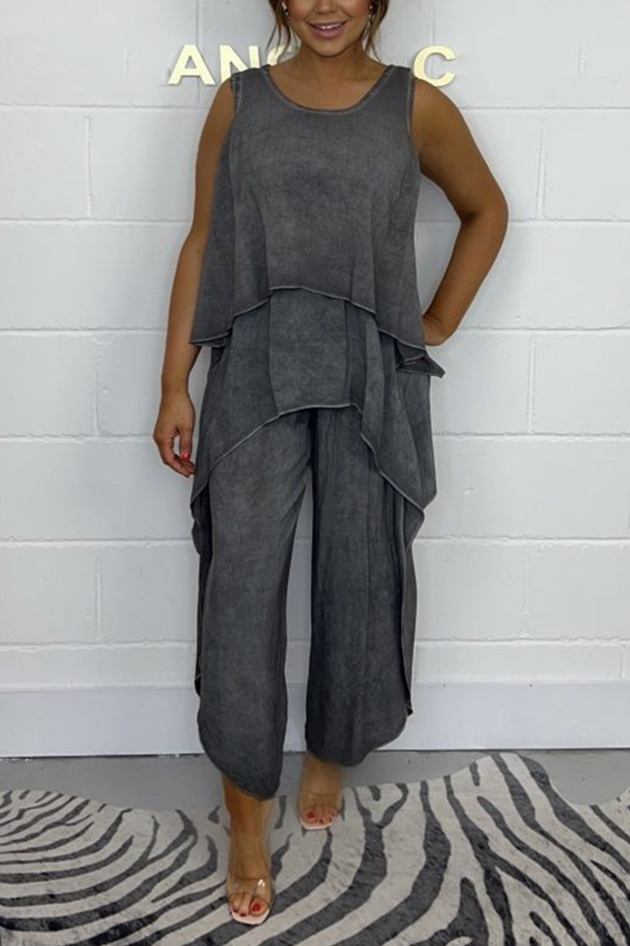 Solid Color Irregular Three-piece Outfit