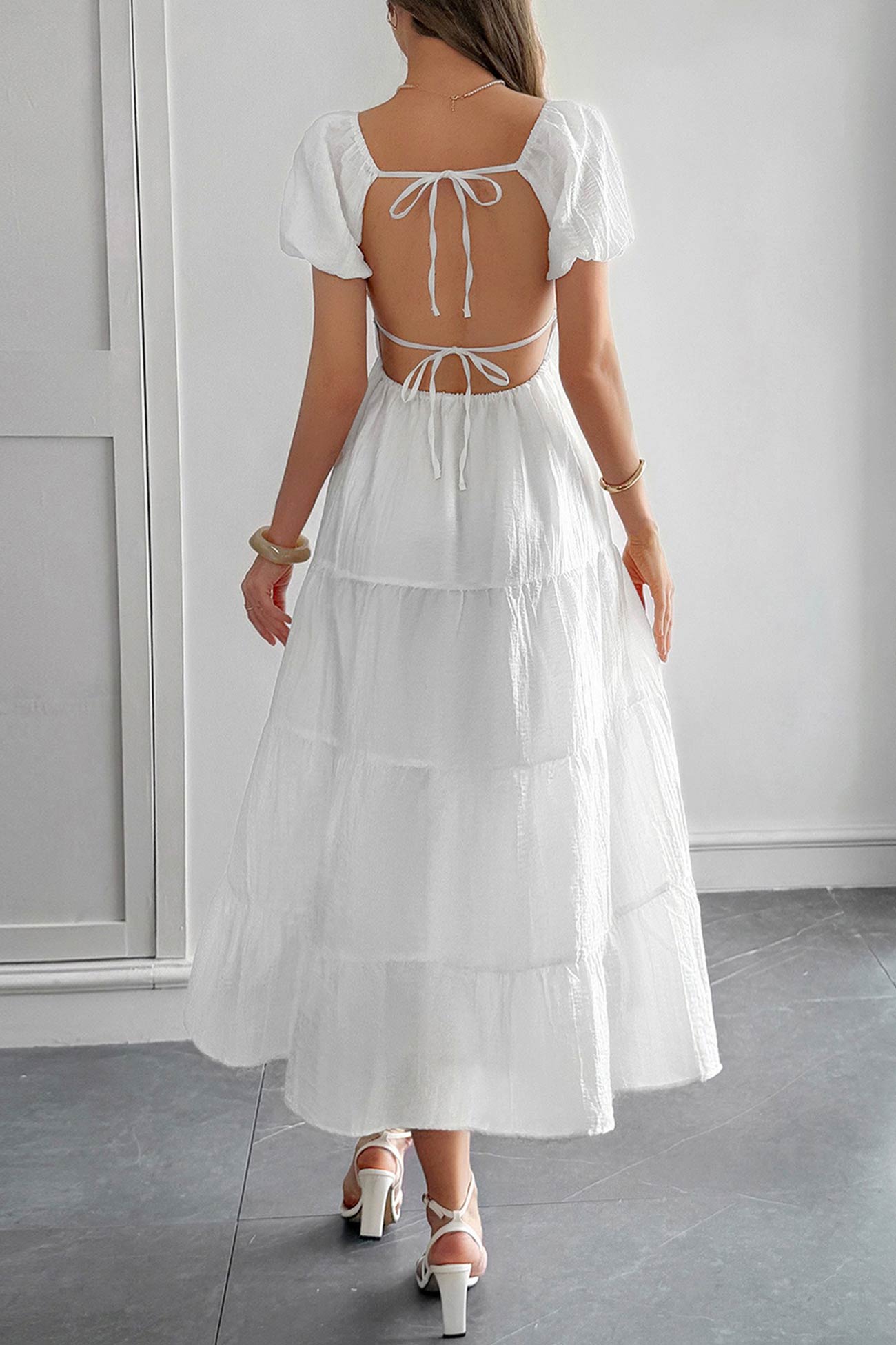 Low Cut Puff Sleeve Backless Tiered Dress