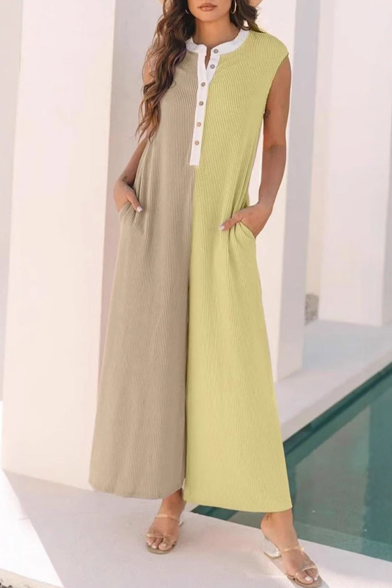 Contrast Color Sleeveless Jumpsuits