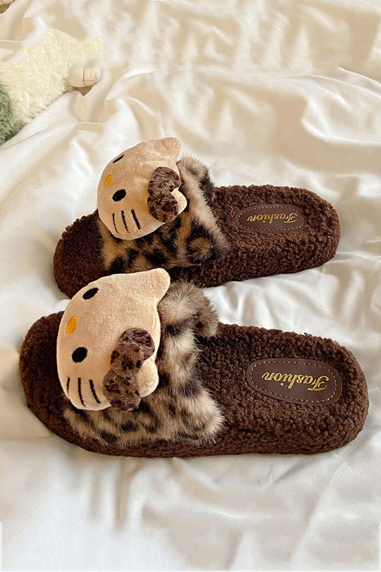 Leopard Print Cartoon Plush Slippers