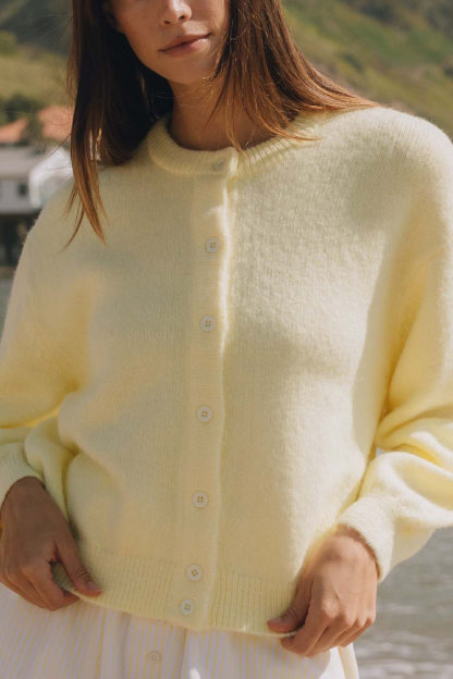 Macarons Color Button-up Short Cardigan