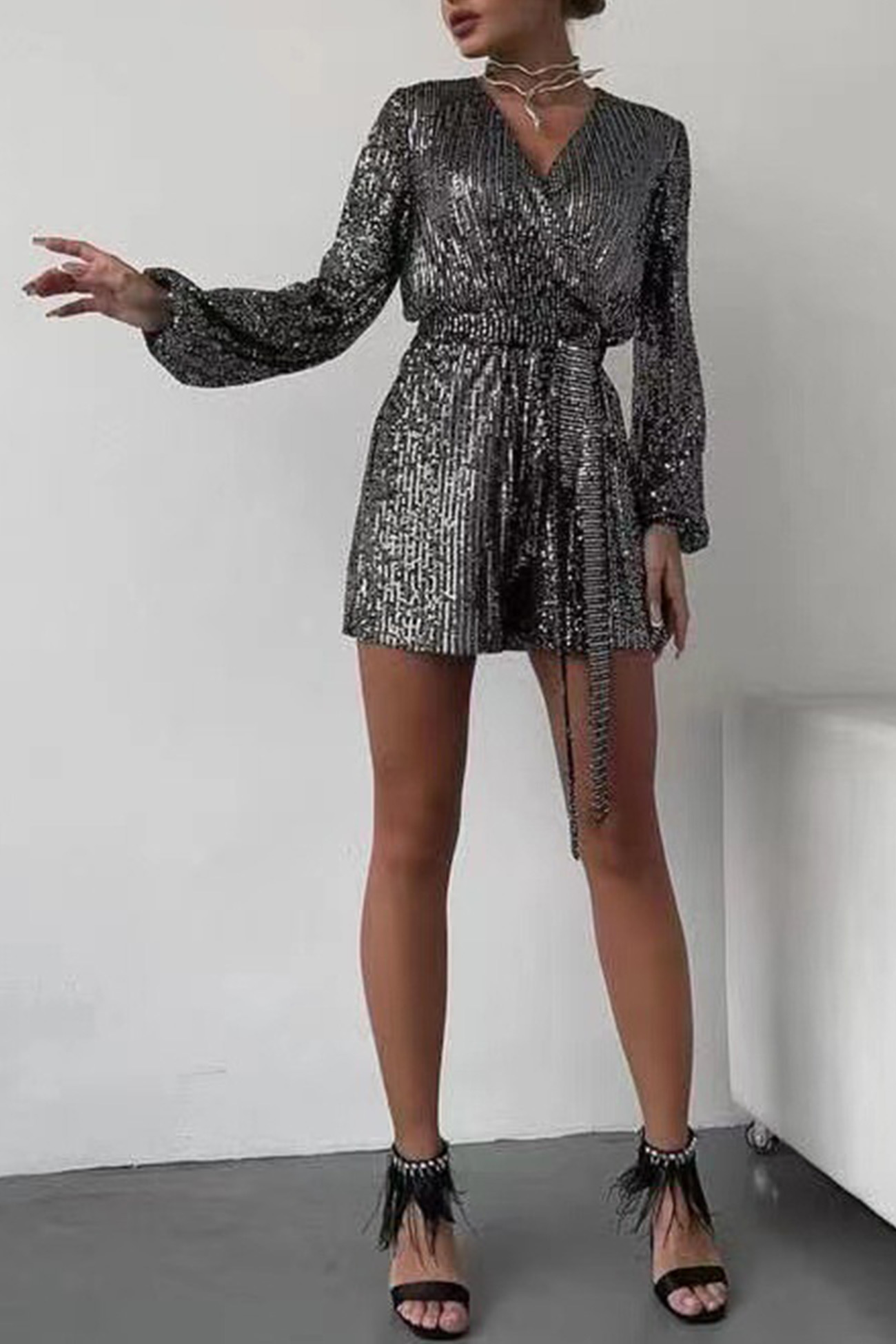 Sequin V Neck Tie-up Rompers