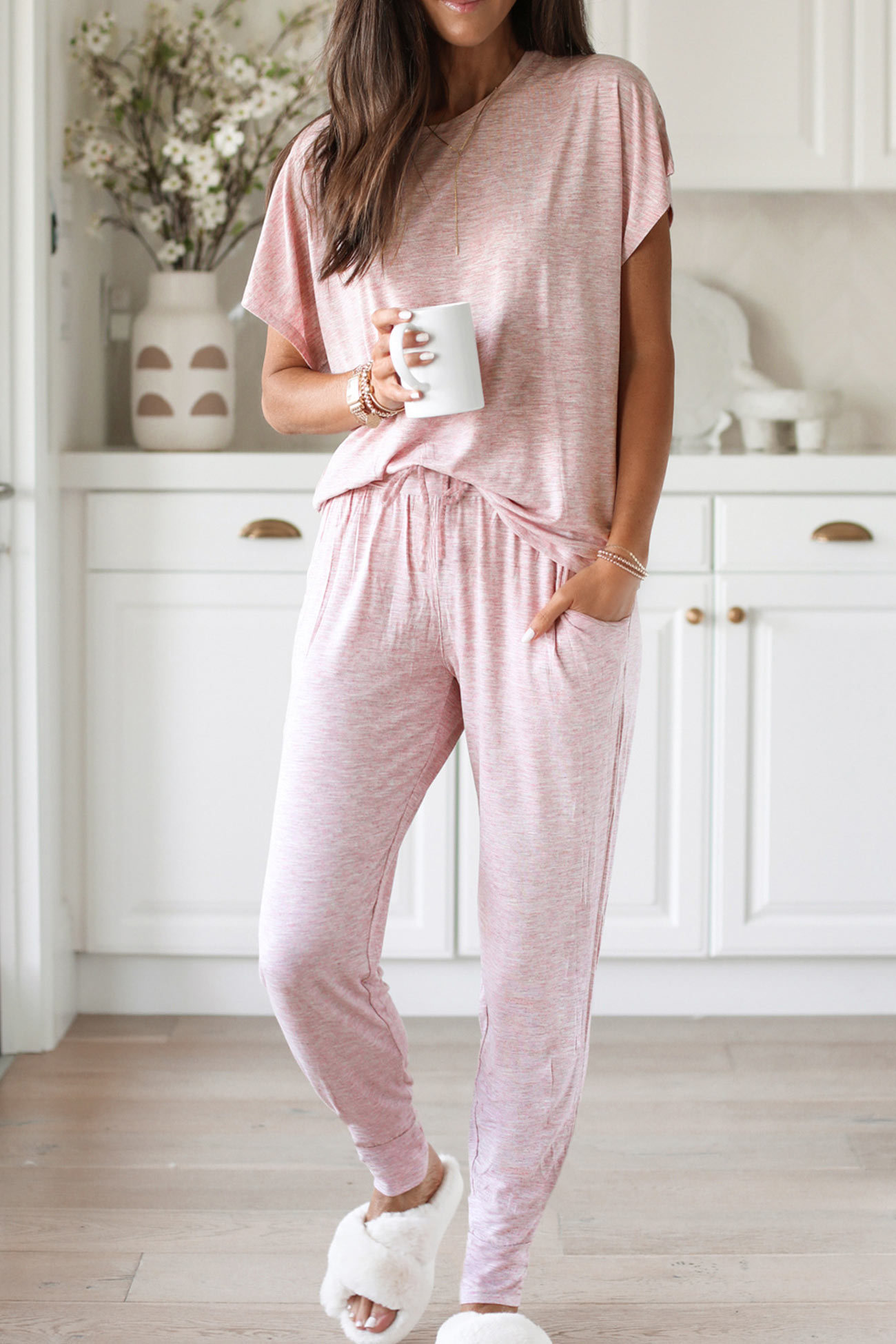 Short Sleeve T-shirt Sweatpants Set