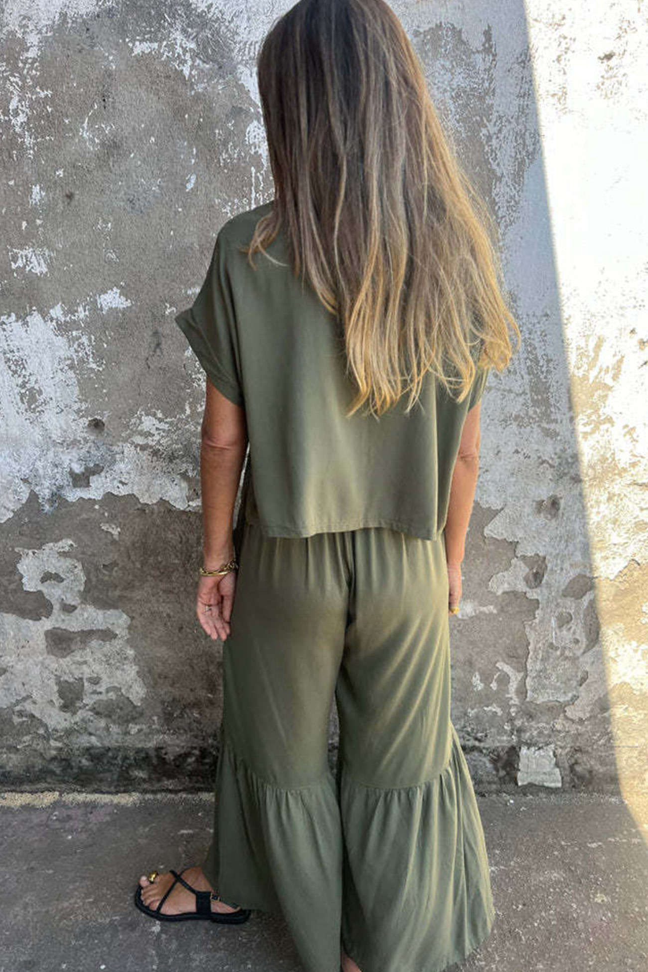 Solid Short Sleeve Flare Pants Set