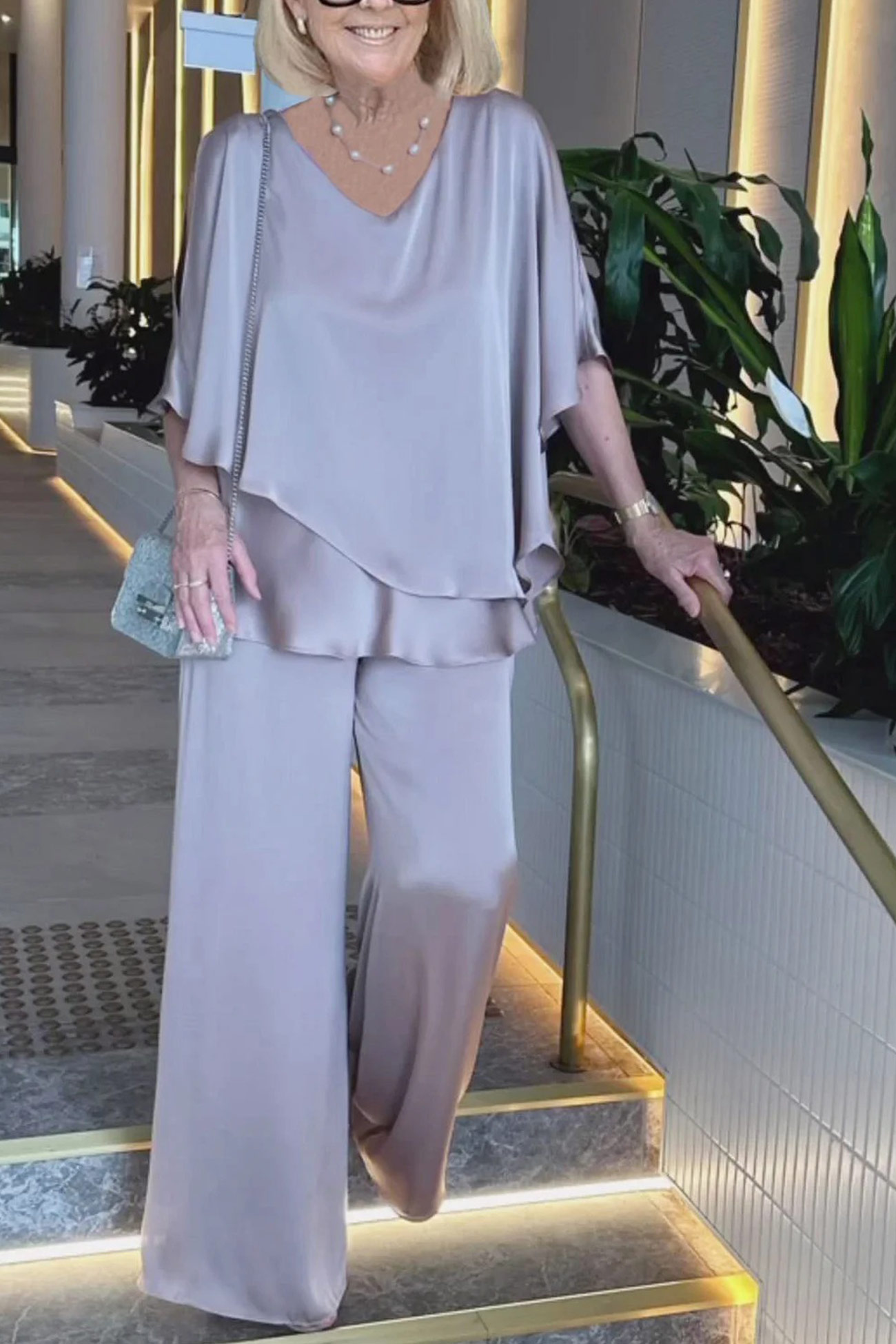V Neck Double Layer Hem Tunic Pantsuit