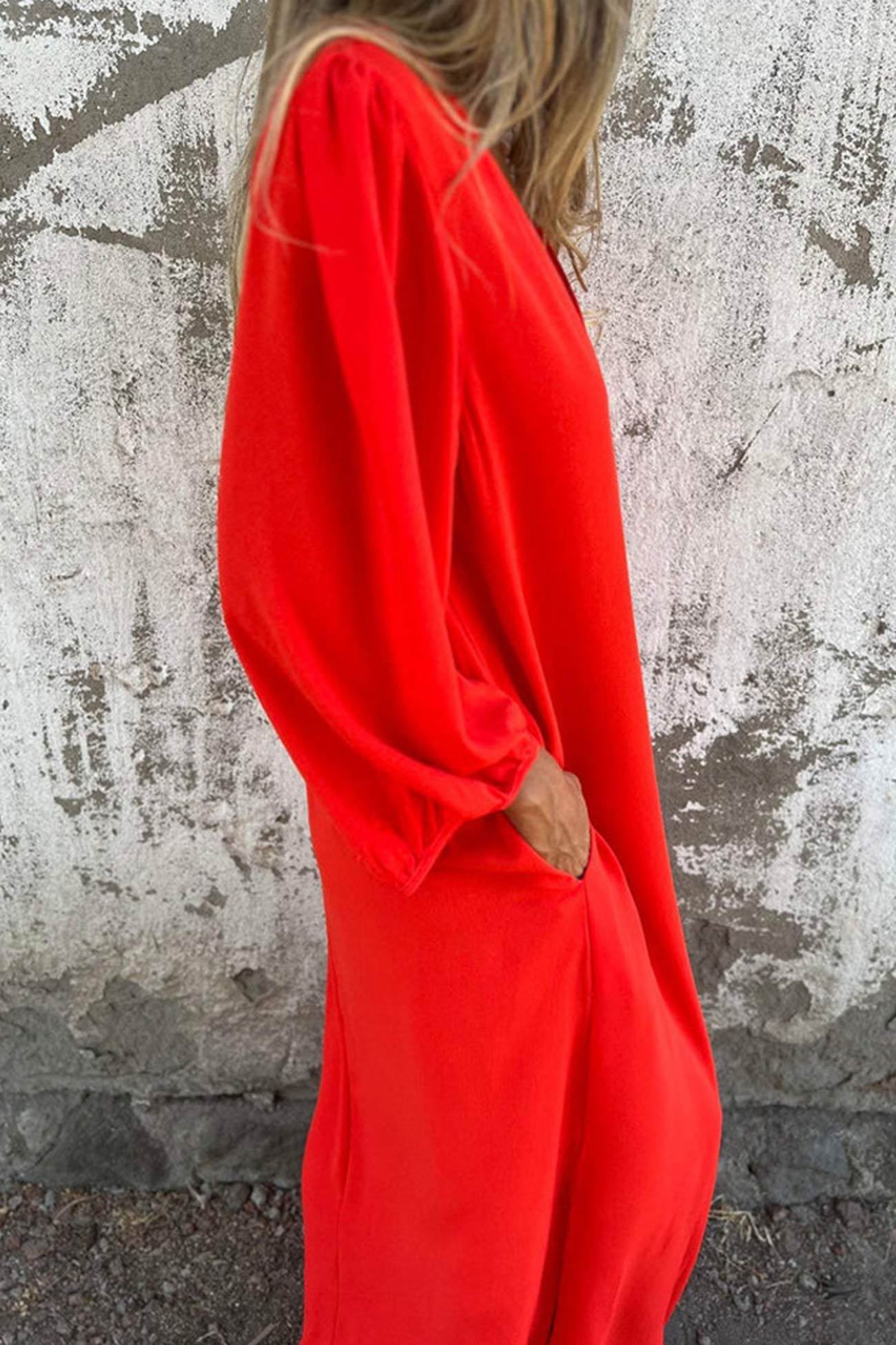 V Neck Lantern Sleeve Maxi Dress