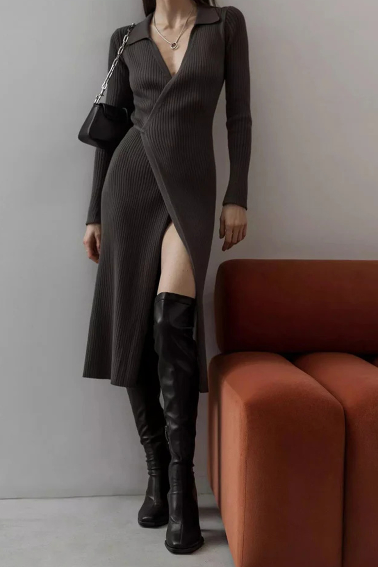 V Neck Tie-up Slit Knit Dress