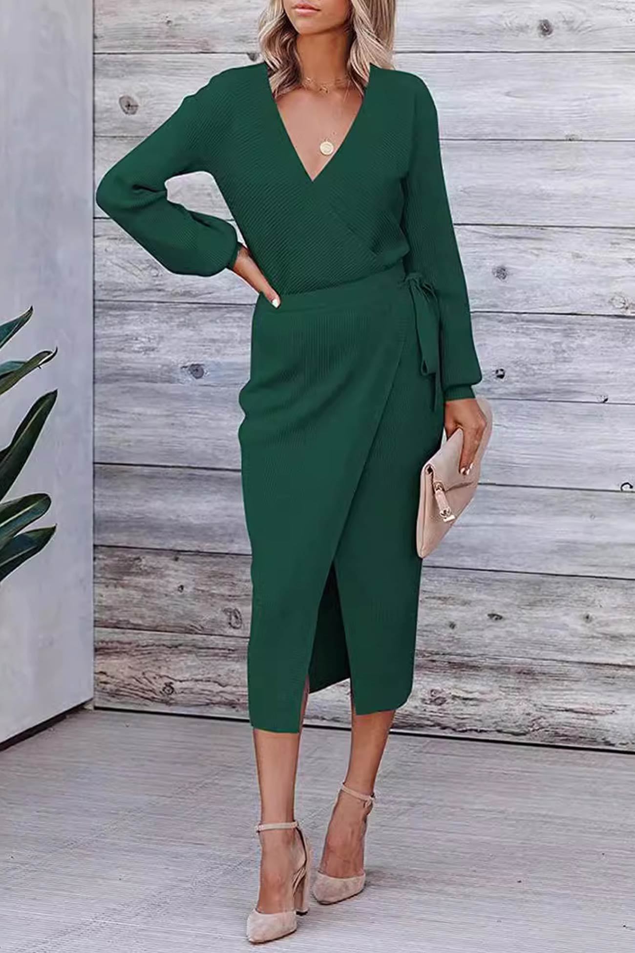 V Neck Tie-waist Slit Knit Dress