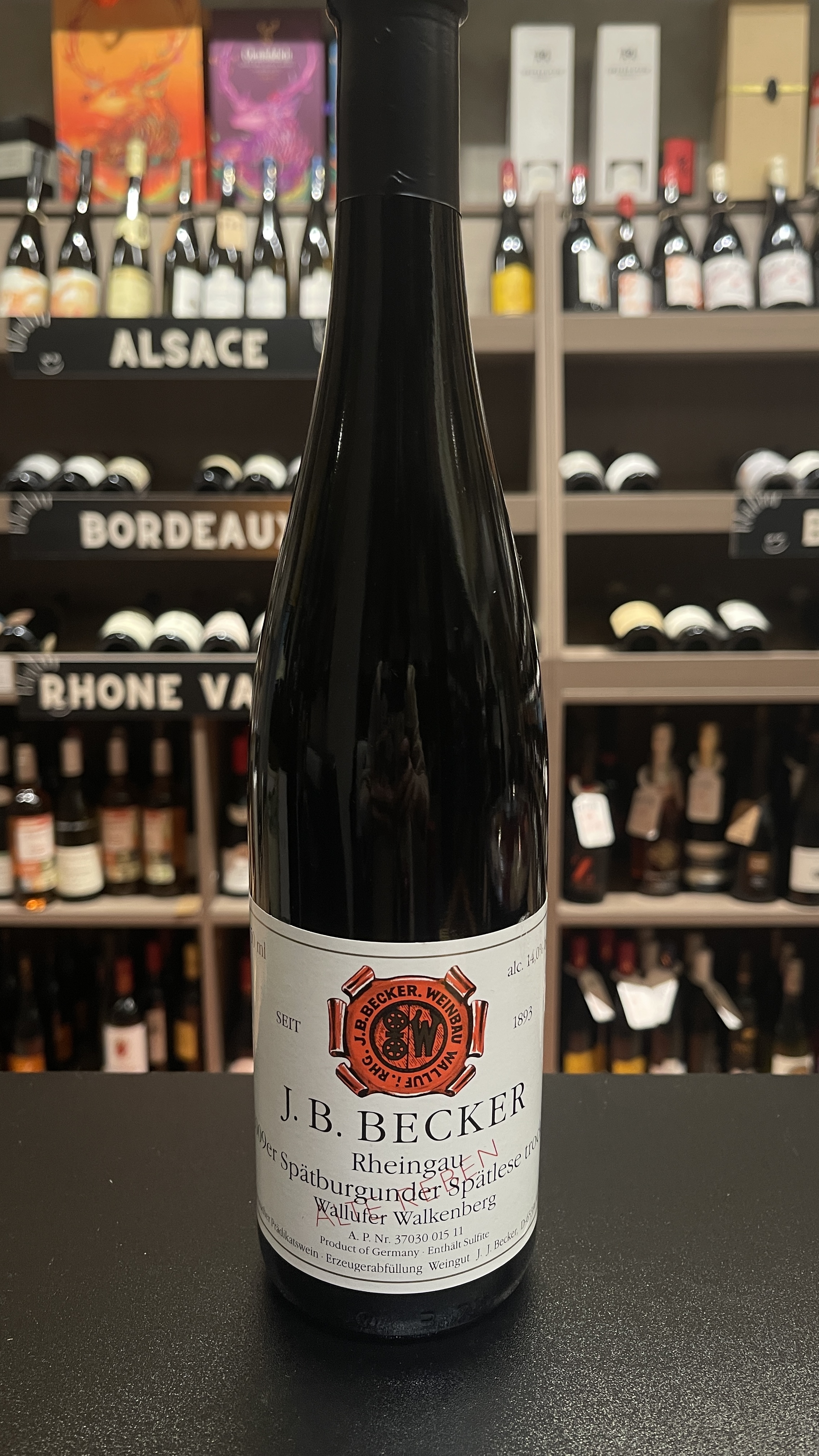 J. B. Becker: Spätburgunder Wallufer Walkenberg Spatburgunder Spätlese Alte Reben 2009