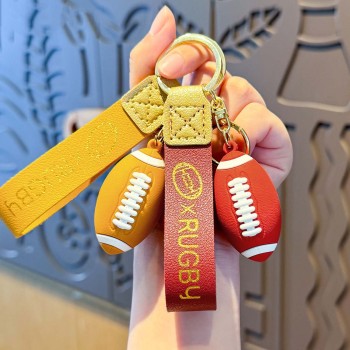 Mini-Rugby-Schlüsselanhänger, PVC-American-Football-Schlüsselanhänger, Realistischer 3D-PVC-Rugbyball-Schlüsselanhänger, Schlüsselanhänger, Geschenke Für Sportliebhaber - namenecklacede