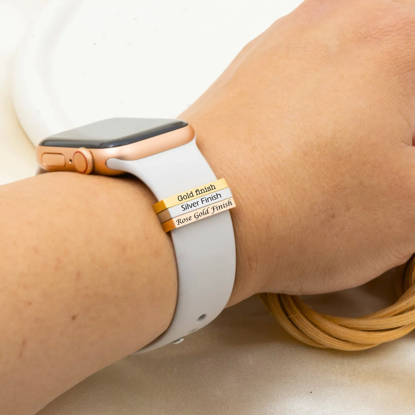 Personalisierter Uhrenarmband-namensanhänger, Individuelles Geschenk Für Sie, Apple Watch Charms Zubehör, Geschenk Für Freundin, Weihnachtsgeschenk, Muttertag - namenecklacede