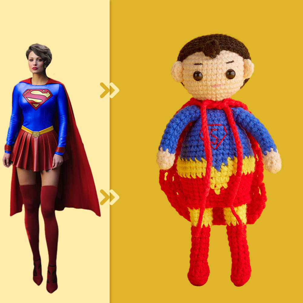 Ganzkörper Anpassbare 1-personen-häkelpuppe, Personalisierte Geschenke, Handgewebte Minipuppen – Supergirl - ihrenamenskettede