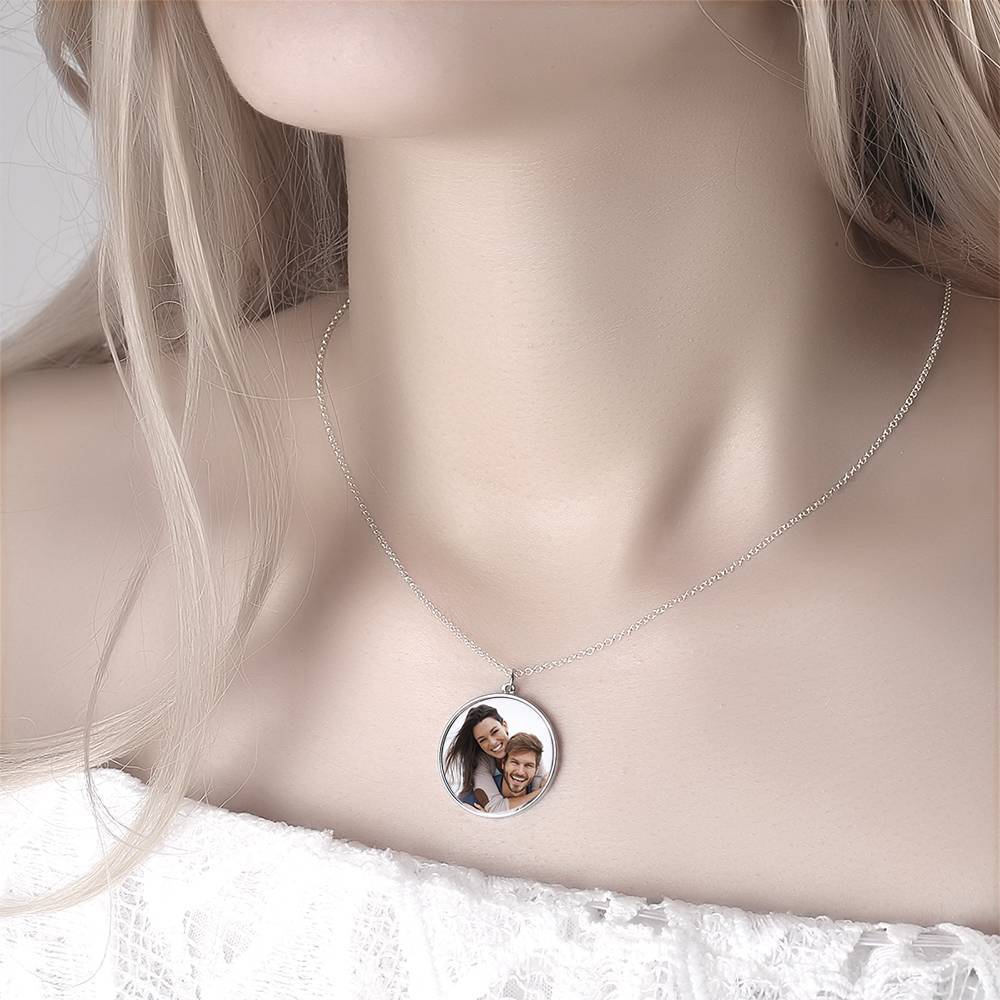 Sliver Round Photo Engraved Pendant
