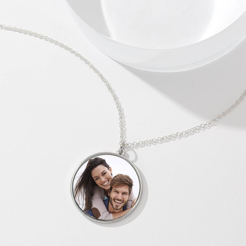 Sliver Round Photo Engraved Pendant