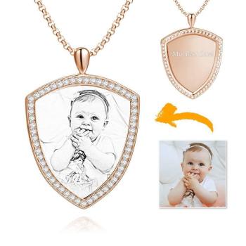 Frauen Personalisierte Foto Graviert Halskette, Strass Kristall Schild Form Foto Halskette Rose Gold Plattiert - Sketch
