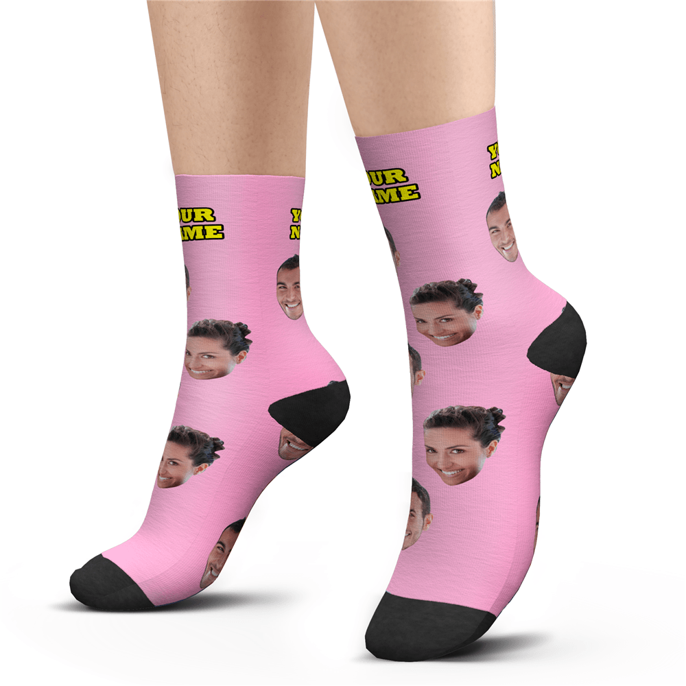 Personalisierte Fotosocken Als Weihnachtsgeschenk: Socken Mit Individuellem Gesicht Und Ihrem Text, 3d-vorschau, Bunte Socken - namenecklacede