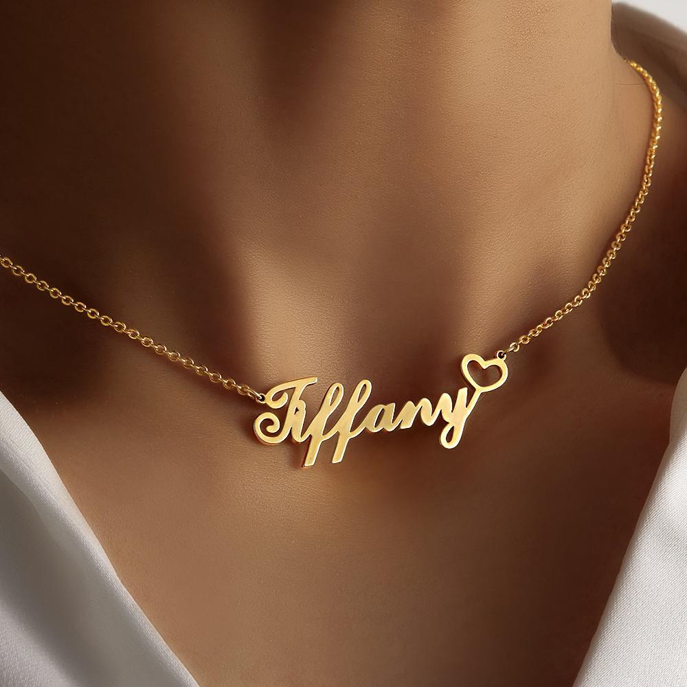 Personalisierte Kupfer-namenskette Mit Kleinen Herzgeschenken Für Sie - ihrenamenskettede