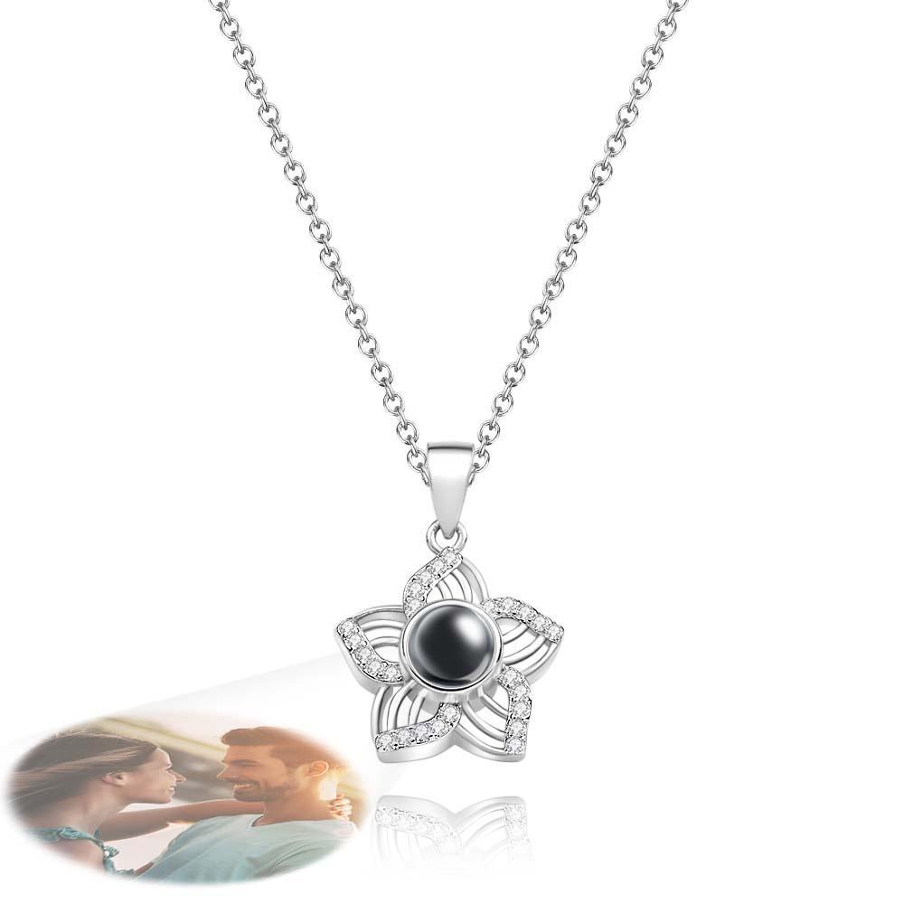 Personalisierte Projektions-Foto-Halskette, romantische Sakura, einzigartige Geschenke für Freundinnen - NameNecklace