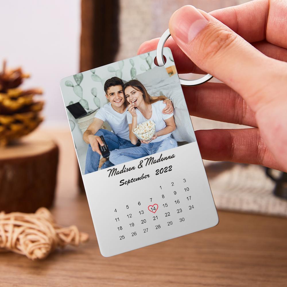 Personalisierter Foto-schlüsselanhänger, Kalender-schlüsselanhänger Mit Text, Valentinstagsgeschenk, Jahrestagsgeschenk - ihrenamenskettede